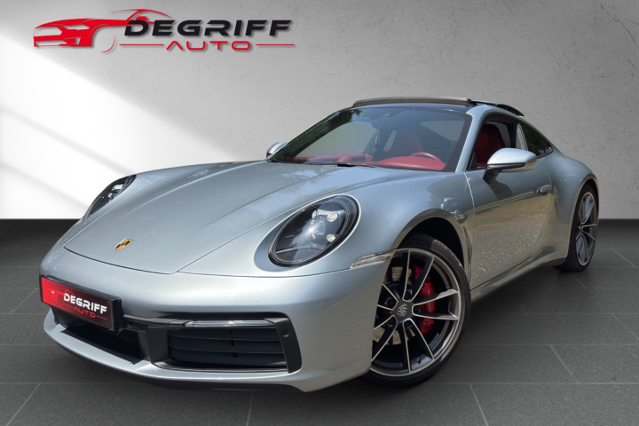 PORSCHE 911 CARRERA COUPE 992