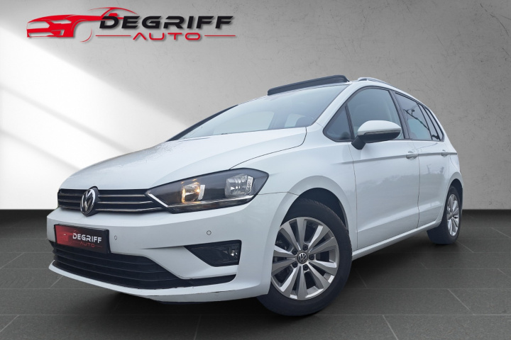 VOLKSWAGEN GOLF SPORTSVAN