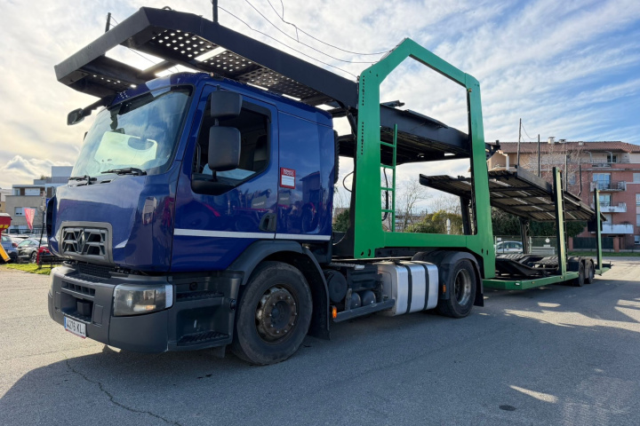 RENAULT TRUCKS D 18 PORTE VOITURE 